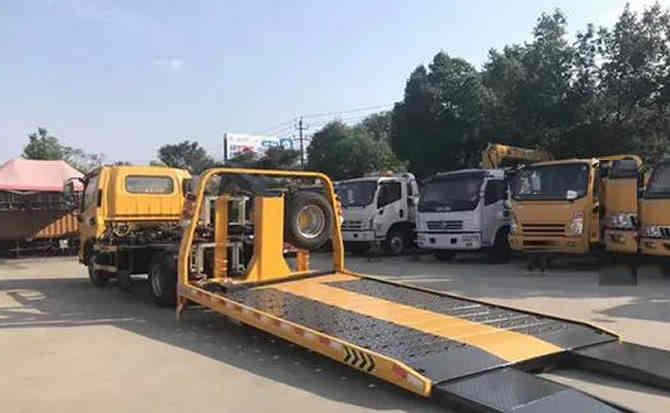 湘西土家族苗族自治州汽车中途维修案例
