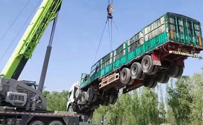湘西土家族苗族自治州道路脱困救援案例